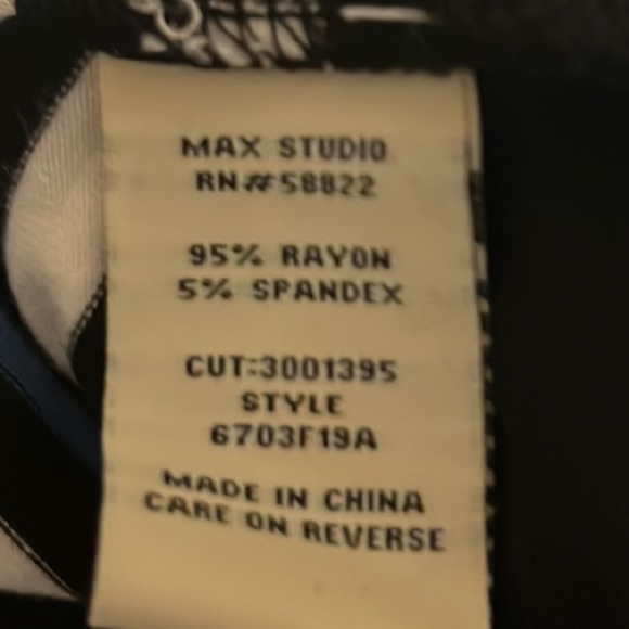 Women’s MAX STUDIO, Striped, Elastic Tie belt Waist, Multi Colors, Size Small - Picture 4 of 5